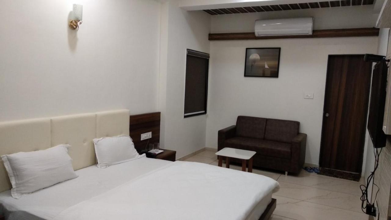 Hotel The Grand Shiva Gondal 외부 사진