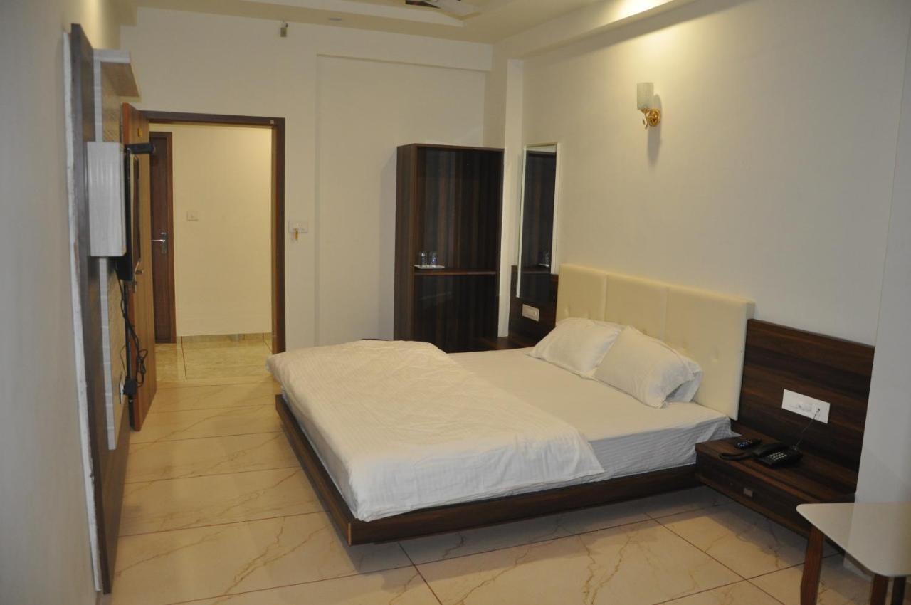 Hotel The Grand Shiva Gondal 외부 사진